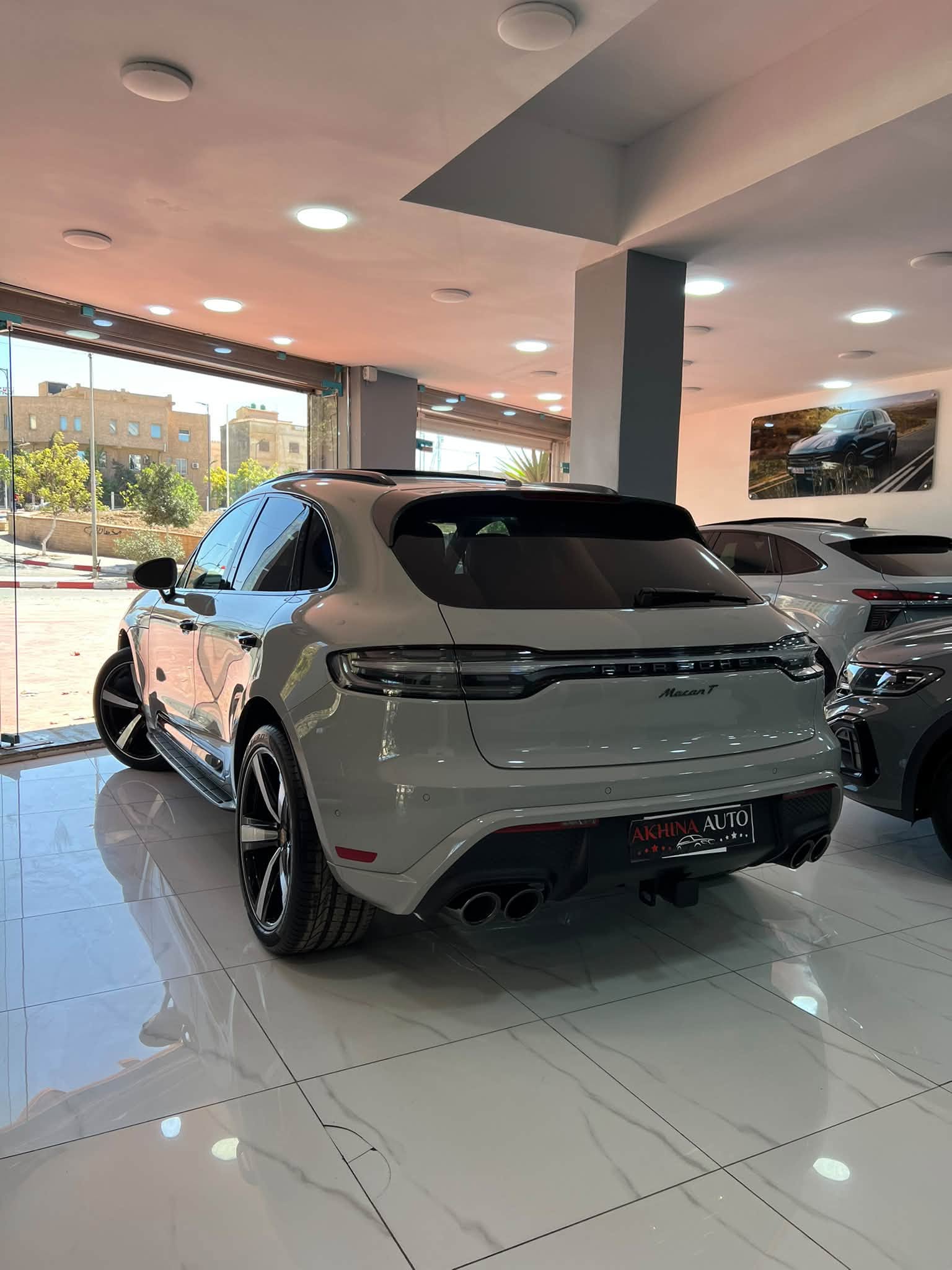 porsche macan-t